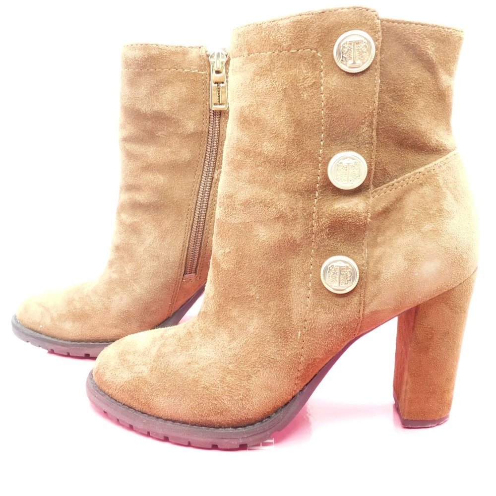 Isaac Mizrahi New York Darn Natural Suede Boots